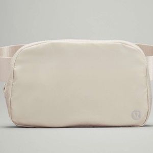 (Sold) NWT Lululemon Everywhere Belt Bag (White Opal)